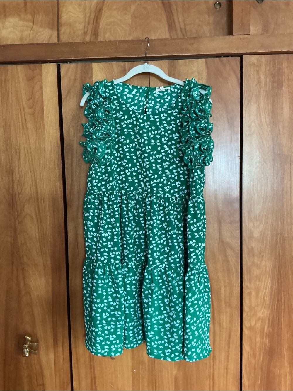 JODIFL Green and White Mini Dress with Ruffle Shoulders